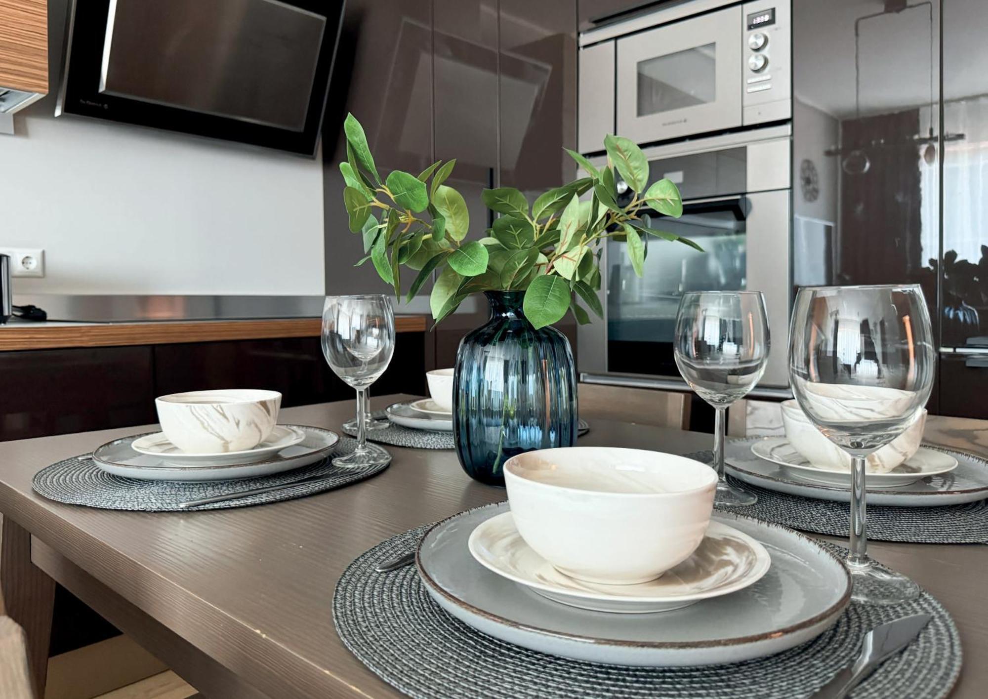 Impress Apartment Талин Екстериор снимка