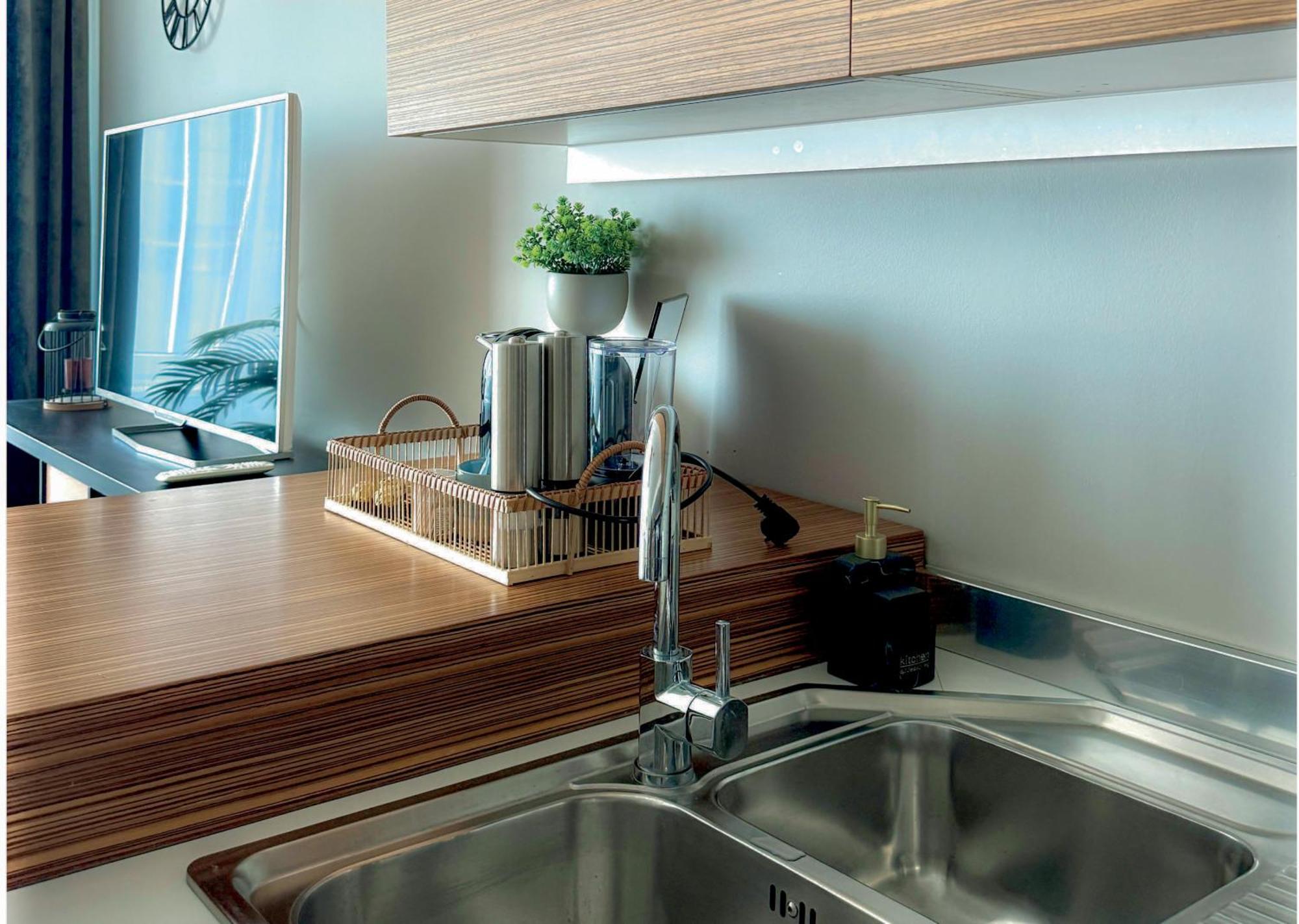 Impress Apartment Талин Екстериор снимка